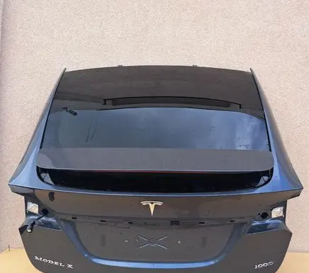 Tesla Model X Tailgate/trunk/boot lid