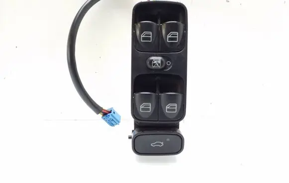 Mercedes-Benz C W203 Electric window control switch A2038210679 501955