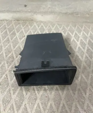 Volvo V70 Dashboard storage box/compartment 30722445 3865