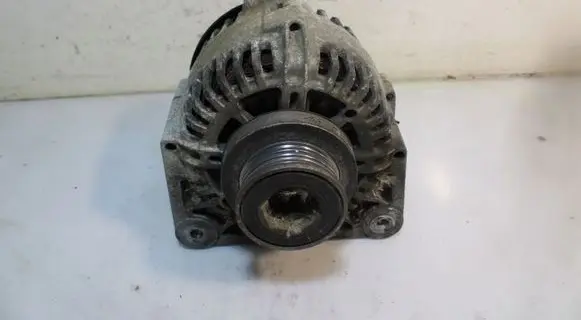 Renault Megane II Generator/alternator 2542664C