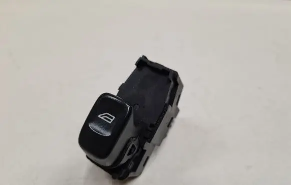 Volvo S60 Electric window control switch 8685288