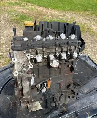 Rover 75 Engine 0928400355 2247589 204D2