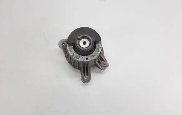 Mercedes-Benz E W213 Engine mount bracket A2132400600