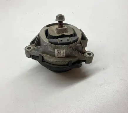 BMW X3 F25 Engine mount bracket 6785711
