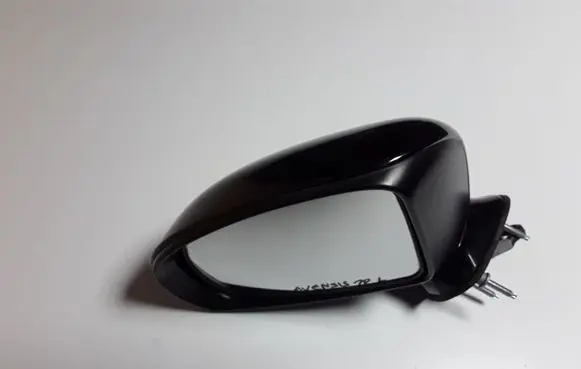 Toyota Avensis T270 Front door electric wing mirror E11026399