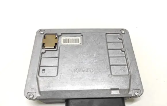 Volkswagen Touareg I Gearbox control unit/module 0AD927755L 5VP22062