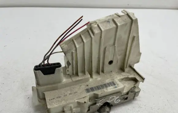 Mercedes-Benz R W251 Rear door lock A1697302235