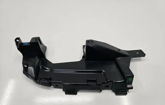 Mercedes-Benz S W222 Muffler trim A2228850114