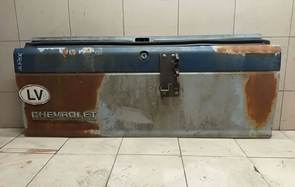 Chevrolet Blazer Tailgate/trunk/boot lid