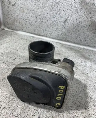 Volkswagen Polo III 6N 6N2 6NF Throttle valve 036133062N