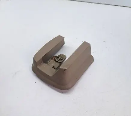 Volvo XC90 Front driver seat rail trim 30662553