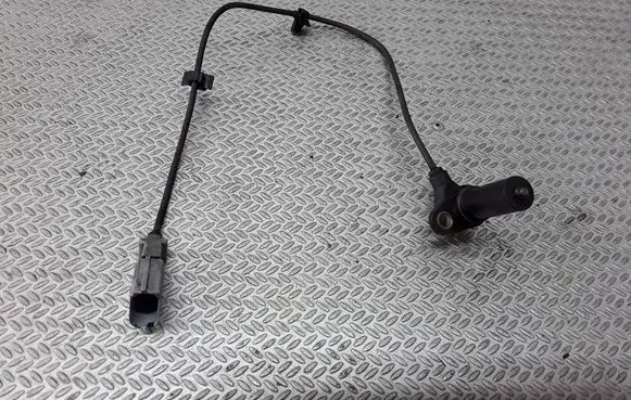 Volkswagen Golf IV Crankshaft speed sensor 