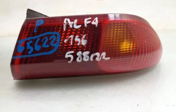 Alfa Romeo 156 Rear/tail lights