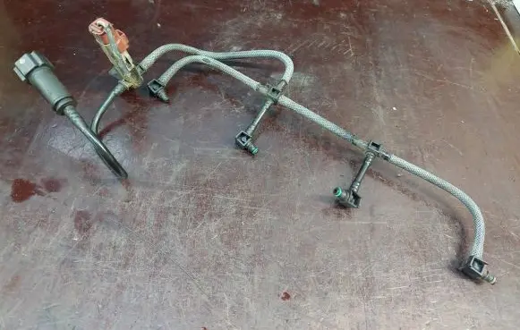 Peugeot 307 Fuel return line/hose 