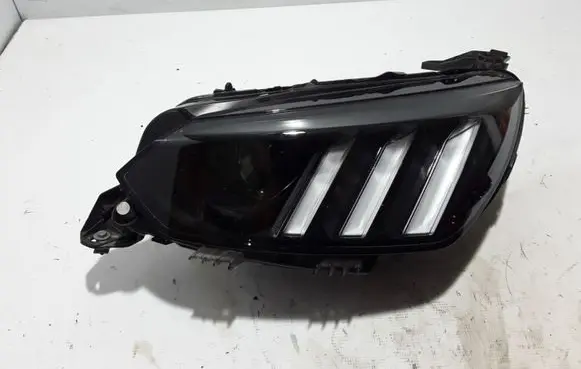 Peugeot 208 Headlight/headlamp 9823194180