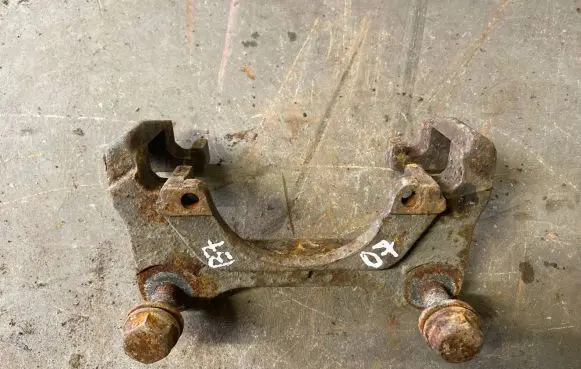 Volkswagen PASSAT B7 Front Brake Caliper Pad/Carrier