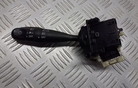 Toyota Corolla Verso E121 Indicator stalk
