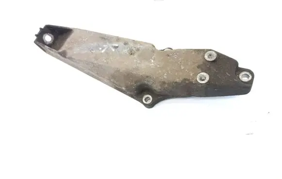 BMW 3 E30 Engine mounting bracket 
