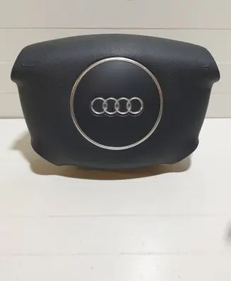 Audi A2 Steering wheel airbag 8E0880201AA