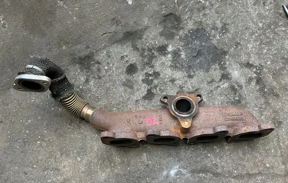 Opel Astra K Exhaust manifold 55569995
