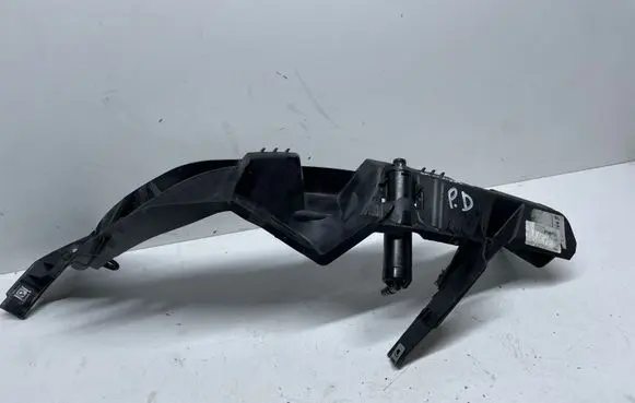 BMW X1 E84 Headlight/headlamp mounting bracket