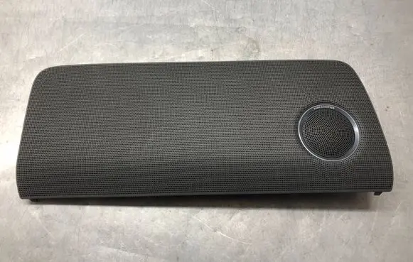 Audi A4 S4 B8 8K Parcel shelf speaker trim grill 8T0035406D