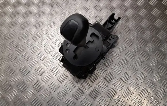Suzuki SX4 Gear shifter/selector TSUDA