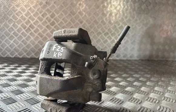 BMW X3 F25 Front brake caliper