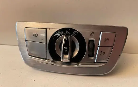 BMW 7 G11 G12 Light switch 9388937