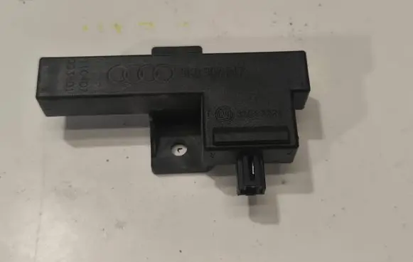 Audi A7 S7 4G Keyless (KESSY) go control unit/module 8K0907247 33542221