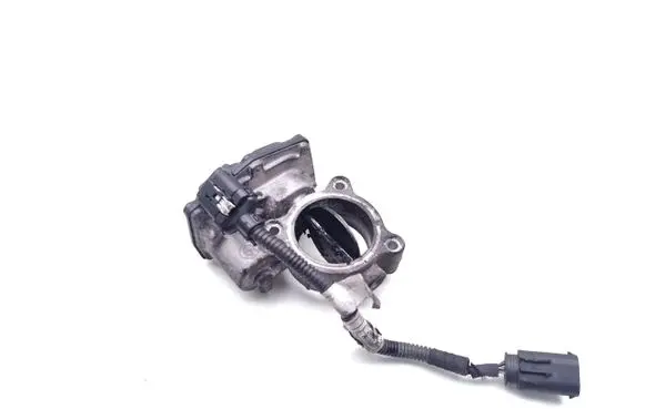 Toyota Avensis T270 Electric throttle body valve 3465672 10378517