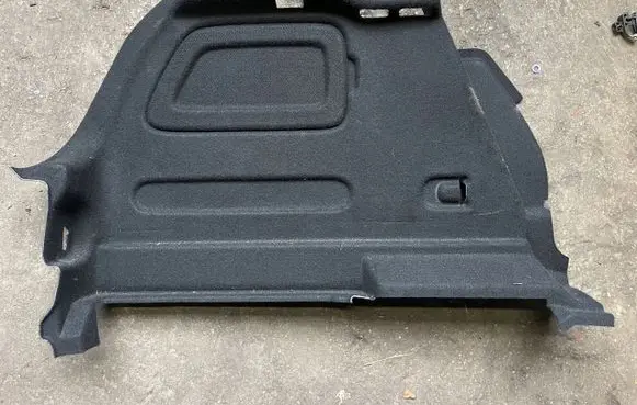 Opel Astra K Trunk/boot side trim panel 39027062