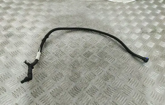 Audi Q3 F3 Convertible roof line/pipe/hose 83A955667