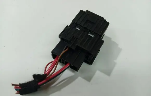 Audi A6 S6 C5 4B Other relay 