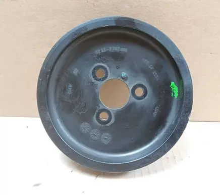 BMW 5 E60 E61 Power steering pump pulley 7787106