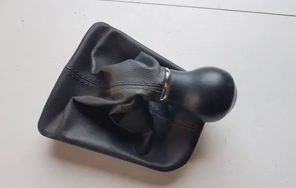 Seat Ibiza V (KJ) Gear lever shifter trim leather/knob 6F0711113M