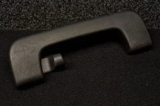 Audi Q7 4L Front interior roof grab handle 8P0857608E 8P0857607K