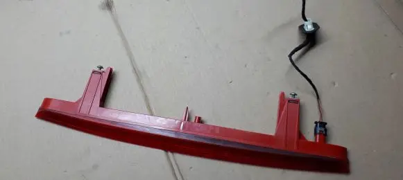 Audi A4 S4 B9 8W Third/center stoplight 4M0945097