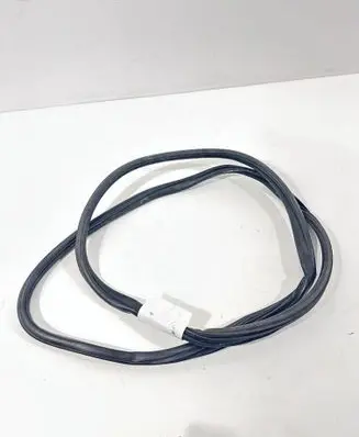 Mini Cooper Countryman R60 Front door rubber seal 9808548