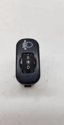 Volkswagen Crafter Headlight level height control switch 9065440131 32200105