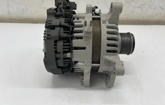 KIA Sportage Generator/alternator 363002M410