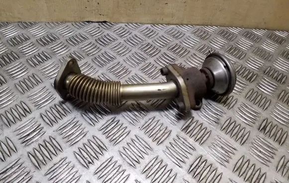 Audi A6 S6 C4 4A EGR valve 046131503A
