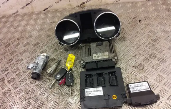 Skoda Yeti (5L) Engine ECU kit and lock set 03L906018QL