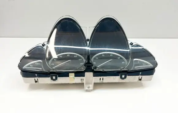 Mercedes-Benz SL R230 Speedometer (instrument cluster) A2305400947 2305400947