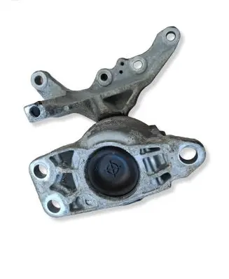 Nissan X-Trail T32 Engine mount bracket 1602181