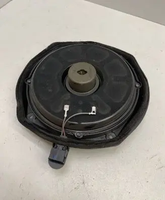 Audi A4 S4 B6 8E 8H Front door speaker 8H0035412C