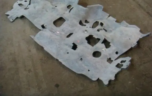 Toyota Yaris Sound insulation of firewall 