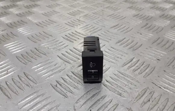 Mazda 3 I Light relay BP4K666F0