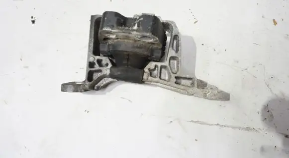 Ford Focus Engine mounting bracket APAPODUSZKA