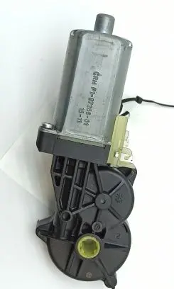 Mercedes-Benz CLS C218 X218 Seat adjustment motor 0390203323